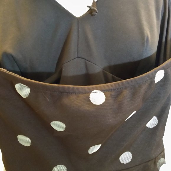 Eliza J Vintage Brown/White Polka Dot Flowy Halter Dress, size 6 - Picture 4 of 6